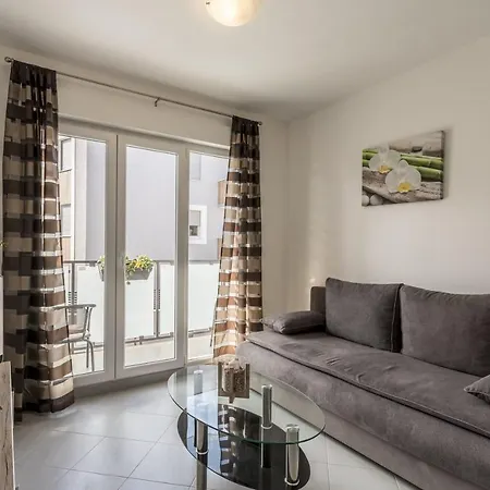 Cool Διαμέρισμα *